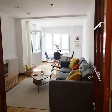 Piso Con Terraza Centro Apartment Oviédo